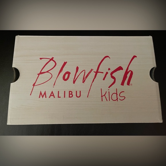 🆕 New In Box Toddler Girl Sandals Size 11 - Picture 3 of 9